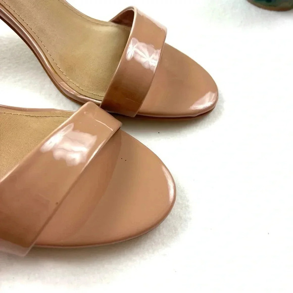 Steve Madden Tan Patent Leather Strappy Buckle Closure Stiletto Heel Size 10M - Picture 2 of 11